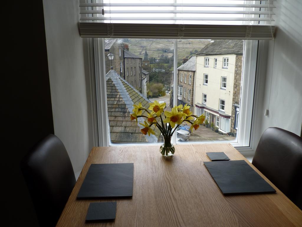 Town View * Alston